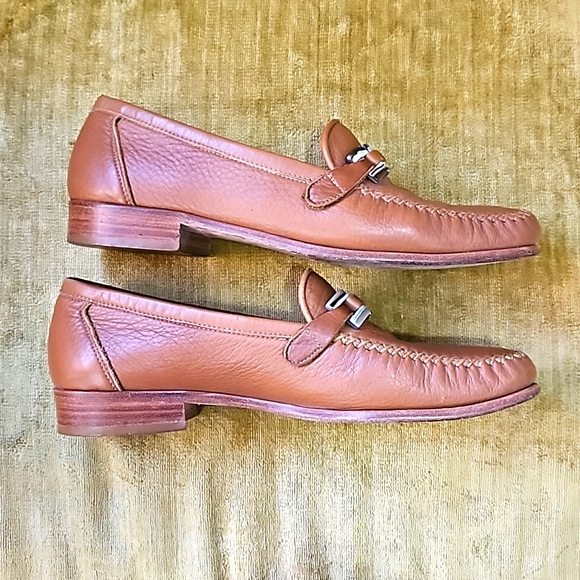 Stuart Weitzman Tan Brown Loafers 7AA - Picture 4 of 7